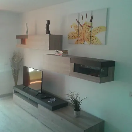 Marina Palace Apartment *